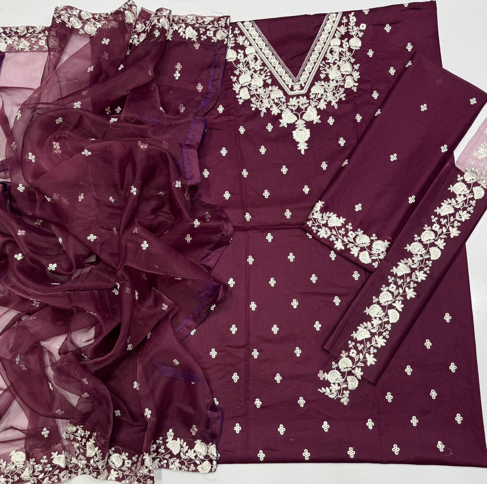 Summer Hit Codes Airjet Lawn 3-Piece – Heavy Embroidered Neck, Sleeves & Organza Dupatta